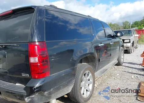 2011 Chevrolet Suburban 1500 Lt1 from USA, damaged, VIN 1GNSCJE0XBR133465